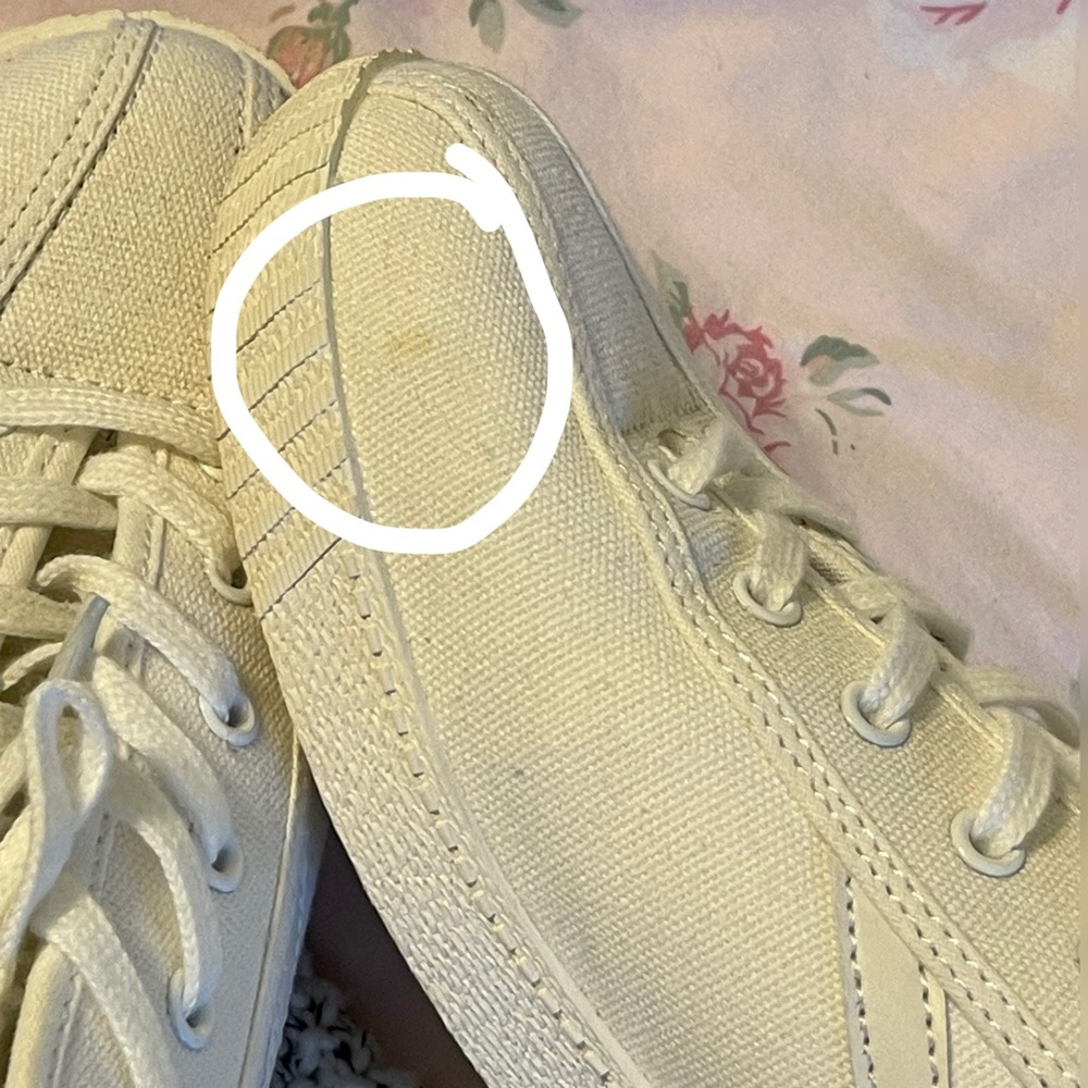 Tretorn Nylite White Canvas Sneaker Sz 9.5 like new - Picture 8 of 9